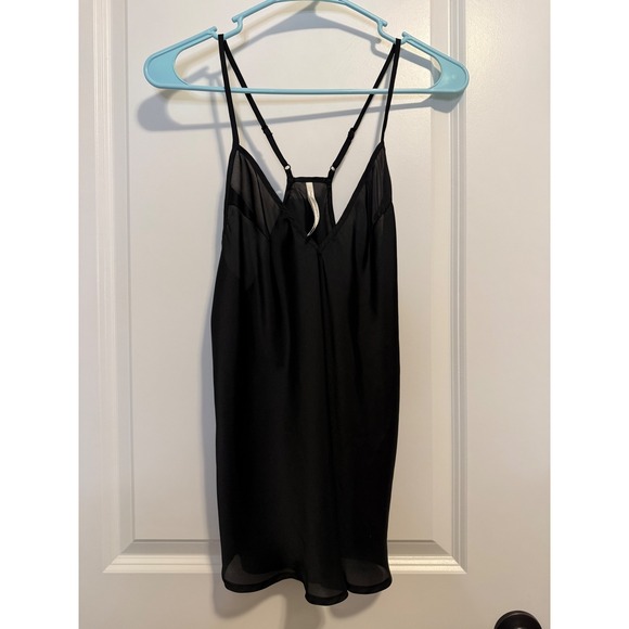 Twelfth Street by Cynthia Vincent Tops - Twelfth‎ Street by Cynthia Vincent Satin Silk Cami Women M Black Excellent